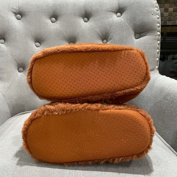 American Eagle Plush Reindeer Slippers Small - Picture 5 of 7